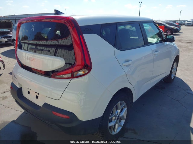 KIA SOUL LX 2022 KNDJ23AU1N7178001 Image 10