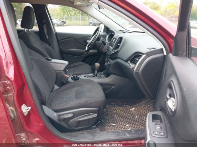 1C4PJMCB4KD103126 Jeep Cherokee Latitude