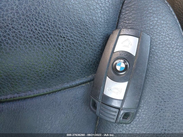 Продажа на аукционе авто 2011 Bmw 3 Series 328i, vin: WBAPH7C53BA801703, номер лота: 37636260