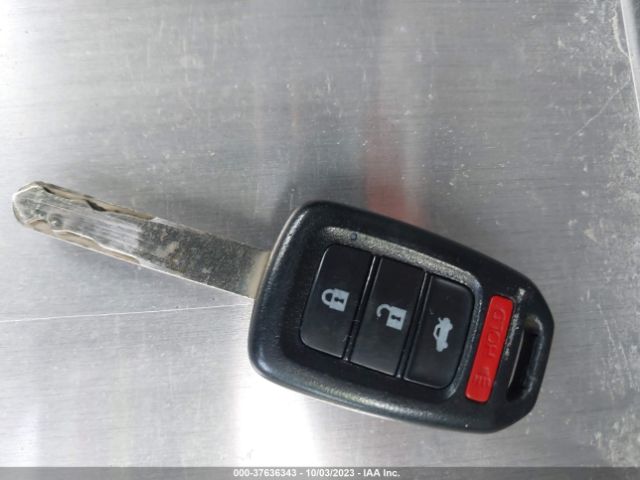 19XFC2F63KE030886 Honda Civic Sedan Lx