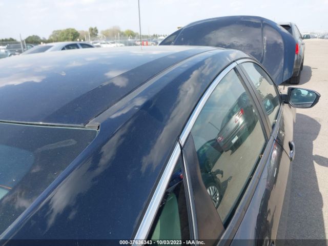 19XFC2F63KE030886 Honda Civic Sedan Lx