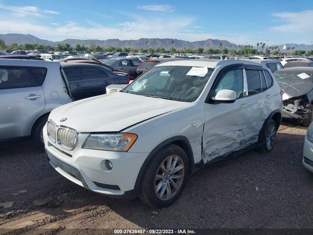 BMW X3 Xdrive28i 2014 5UXWX9C56E0D37704 Image 2