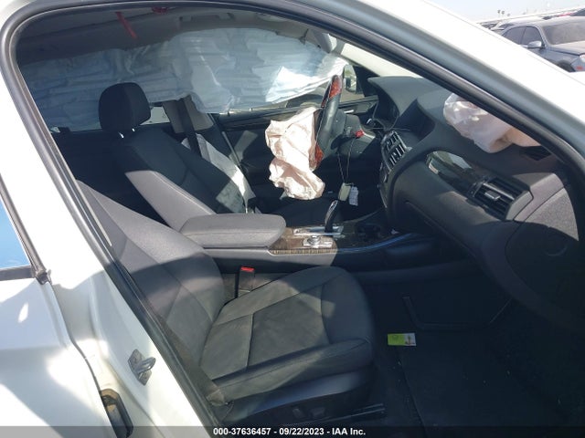 BMW X3 Xdrive28i 2014 5UXWX9C56E0D37704 Image 5