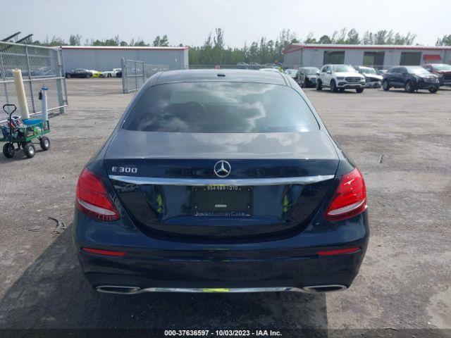 WDDZF4JB1HA017124 Mercedes-Benz E 300