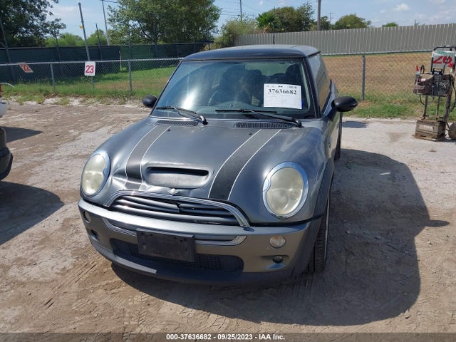 2004 MINI COOPER HARDTOP WMWRE33484TD89600 Photo 5