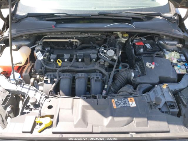 1FADP3F27GL397373 Ford FOCUS SE