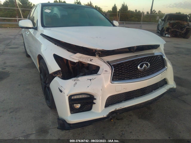 JN1BV7AR2EM697299 Infiniti Q50 SPORT