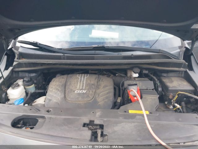 KNDMB5C13H6332830 KIA SEDONA LX
