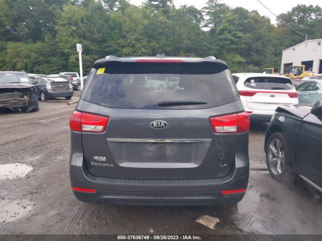 KNDMB5C13H6332830 KIA SEDONA LX