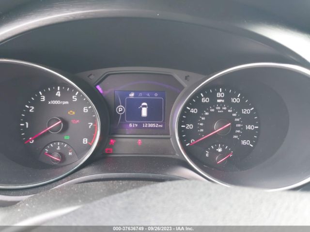 KNDMB5C13H6332830 KIA SEDONA LX