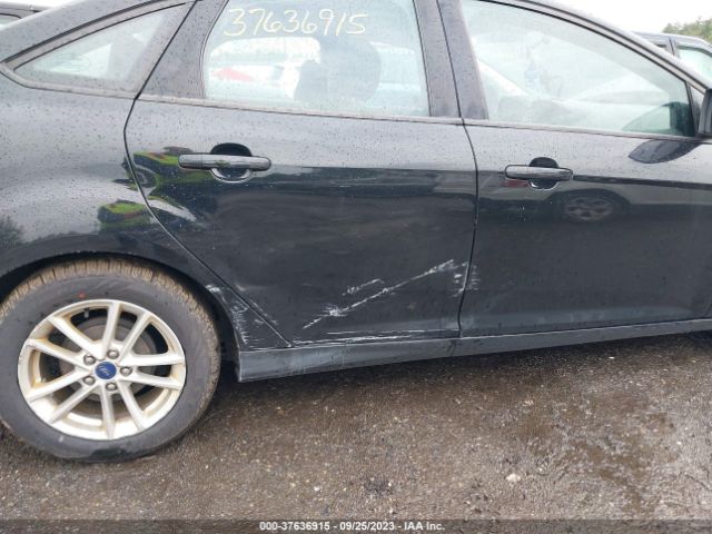 1FADP3F2XFL279221 Ford FOCUS SE