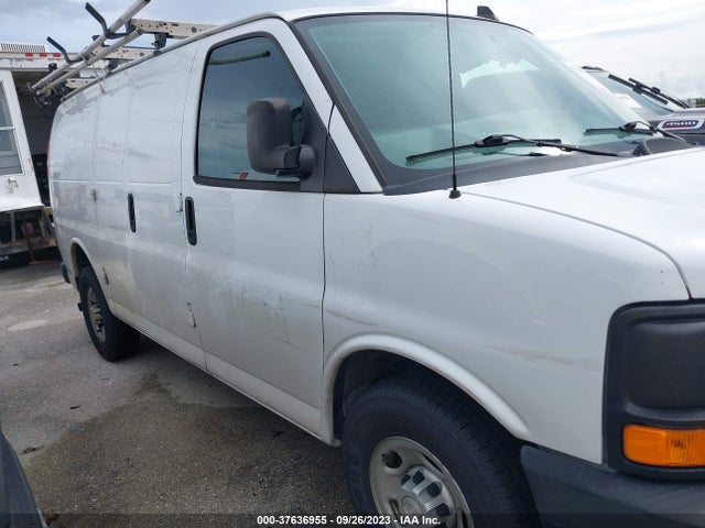 Chevrolet EXPRESS CARGO VAN 2017 1GCWGAFF1H1202567 Image 6