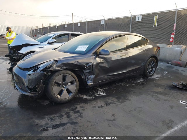 Tesla MODEL 3 2023 5YJ3E1EA1PF644494 Image 2