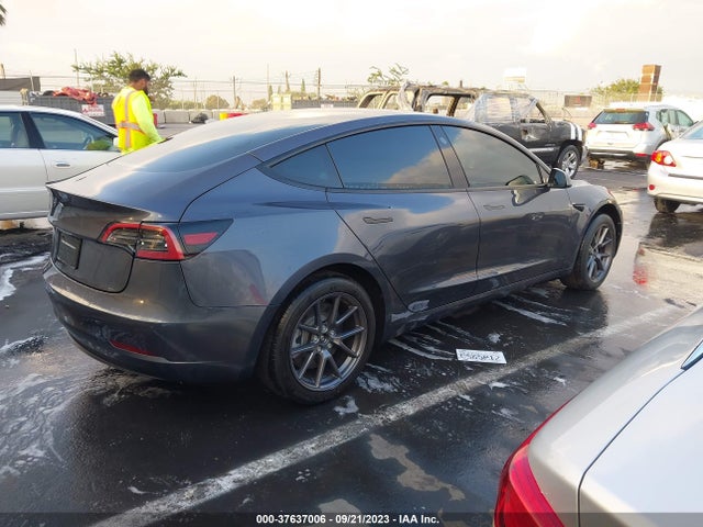 Tesla MODEL 3 2023 5YJ3E1EA1PF644494 Image 4