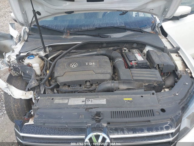 1VWAS7A35FC027960 Volkswagen Passat 1.8t Wolfsburg Ed