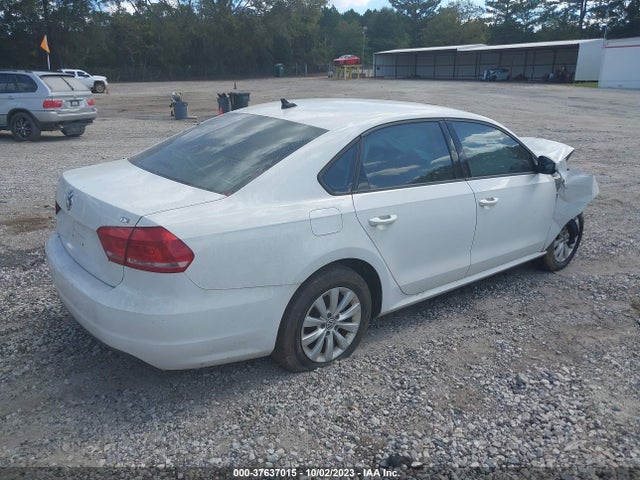 1VWAS7A35FC027960 Volkswagen Passat 1.8t Wolfsburg Ed