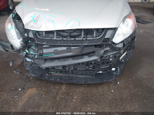Ford C-max Hybrid Sel 2015 1FADP5BU4FL105423 Image 12