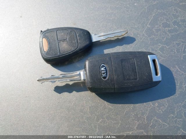 3KPFL4A72JE208264 KIA FORTE LX