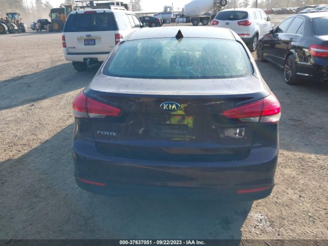 3KPFL4A72JE208264 KIA FORTE LX
