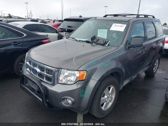 2010 FORD ESCAPE XLT VIN: 1FMCU0D77AKB09775