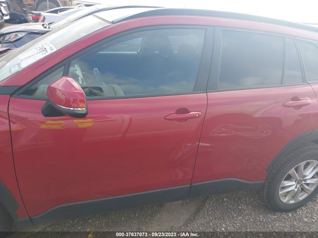 Toyota Corolla Cross Le 2022 7MUCAAAG3NV036142 Image 15