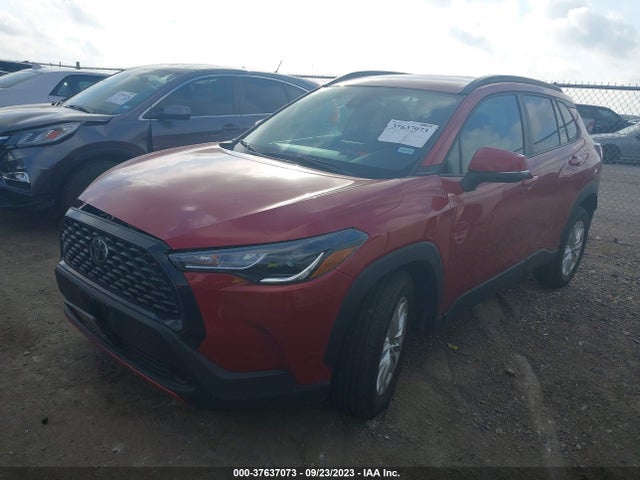 Toyota Corolla Cross Le 2022 7MUCAAAG3NV036142 Image 2