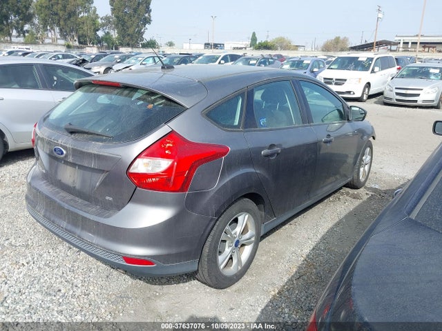 Ford FOCUS SE 2014 1FADP3K21EL407429 Image 4