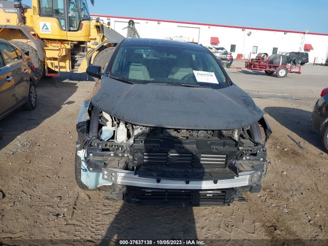 2017 HONDA CR-V LX VIN: 7FARW5H36HE000040