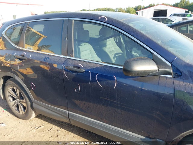 Honda CR-V LX 2017 7FARW5H36HE000040 Image 13