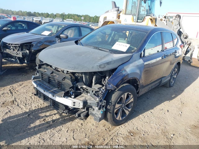 Honda CR-V LX 2017 7FARW5H36HE000040 Image 2