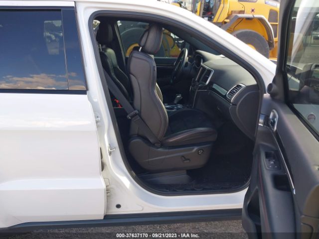 1C4RJFLG0JC363642 Jeep Grand Cherokee Trailhawk