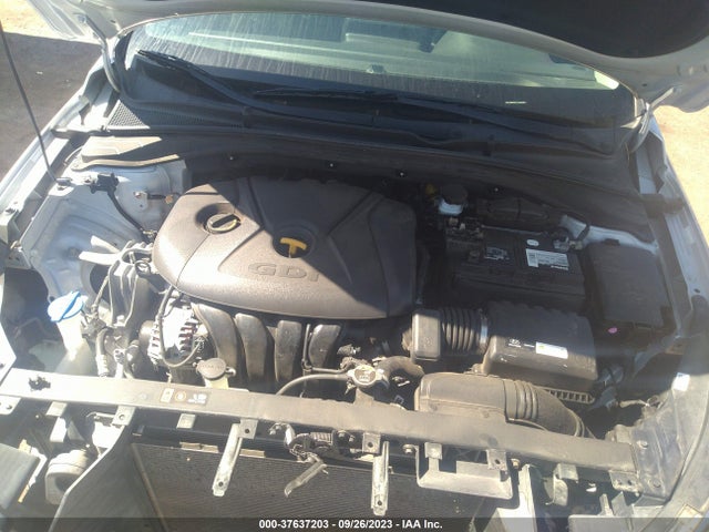 Hyundai ELANTRA GT 2018 KMHH35LE7JU063861 Image 10