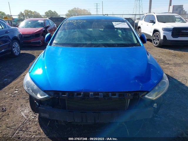 Hyundai ELANTRA SE 2017 5NPD74LF5HH165934 Image 12