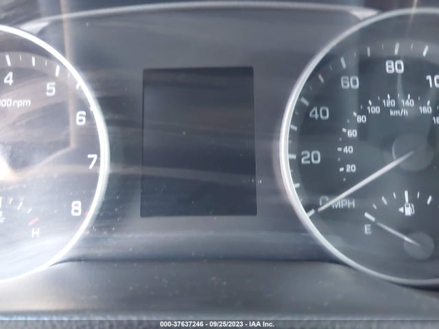 Hyundai ELANTRA SE 2017 5NPD74LF5HH165934 Image 15