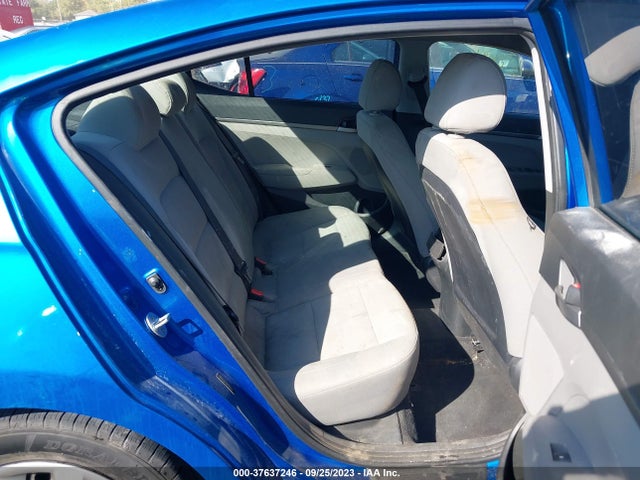Hyundai ELANTRA SE 2017 5NPD74LF5HH165934 Image 8