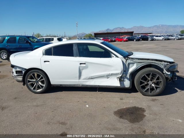 2C3CDXCT4FH765561 Dodge Charger Rt