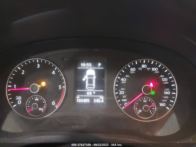1VWBV7A31FC019768 Volkswagen Passat 2.0l Tdi Se W/sunroof