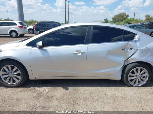 KNAFX4A85E5045699 KIA FORTE EX