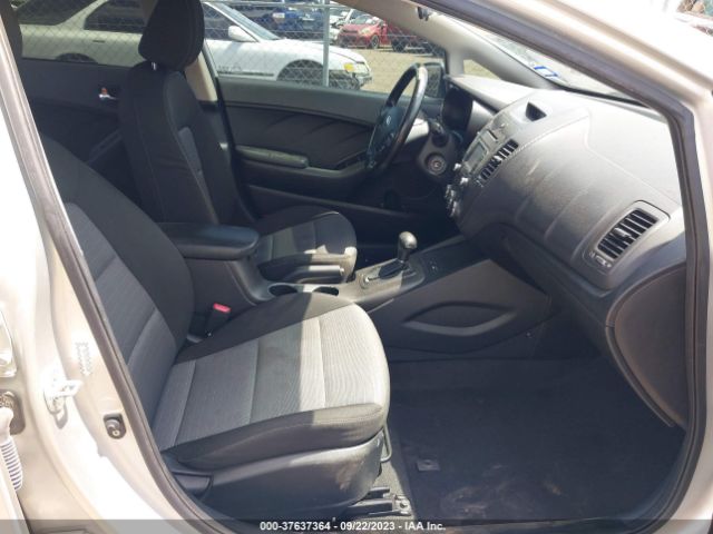 KNAFX4A85E5045699 KIA FORTE EX