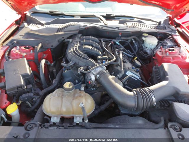 1FA6P8AM1G5200944 Ford Mustang V6