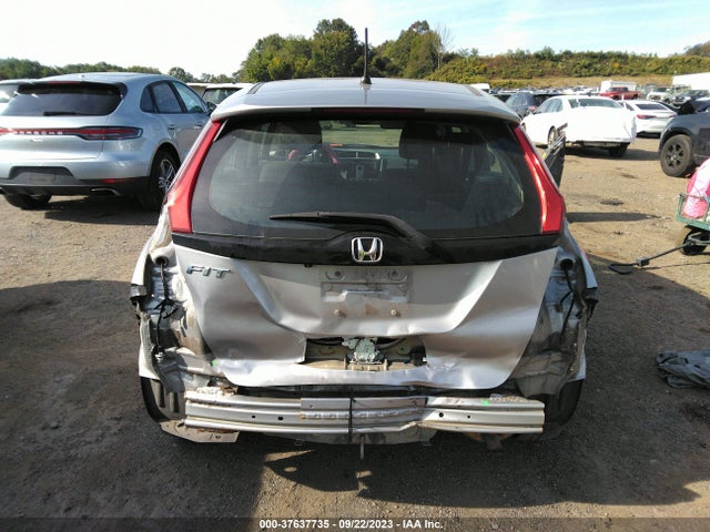 Honda FIT LX 2017 3HGGK5H55HM708406 Image 17
