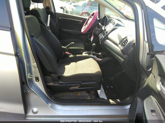 Honda FIT LX 2017 3HGGK5H55HM708406 Image 5