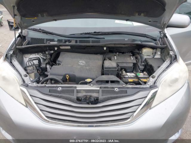 2014 TOYOTA SIENNA 5TDYK3DC3ES519809 Photo 9