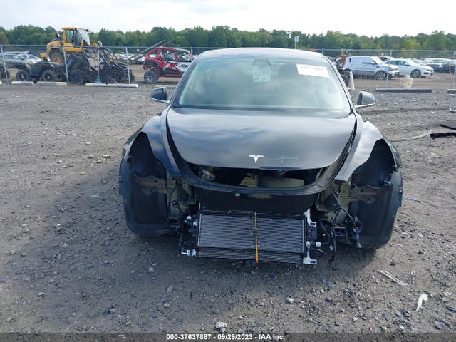 2019 Tesla 3, VIN: 5YJ3E1EA9KF296310