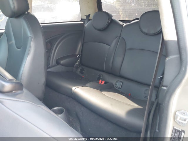 2011 MINI COOPER WMWSU3C57BT093281 Photo 7