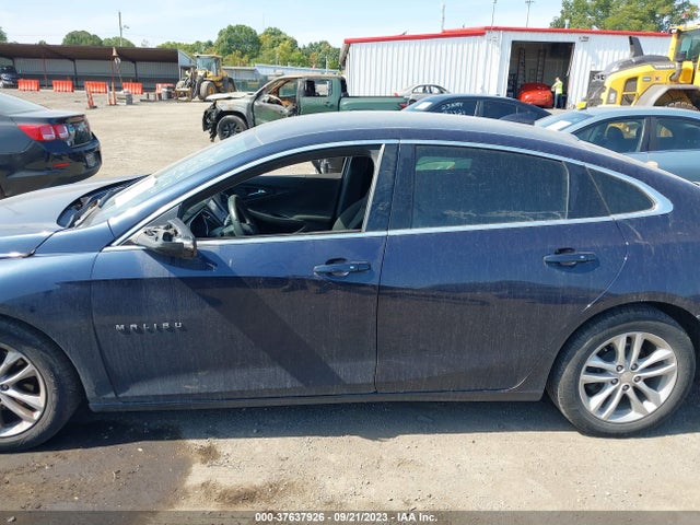 Chevrolet MALIBU LT 2016 1G1ZE5ST7GF302124 Image 15