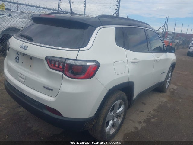 3C4NJCBB2JT263274 Jeep Compass Latitude