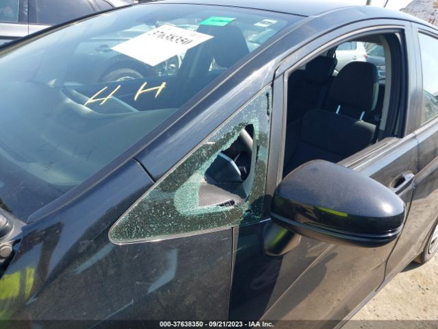 3HGGK5H4XJM728339 Honda FIT LX