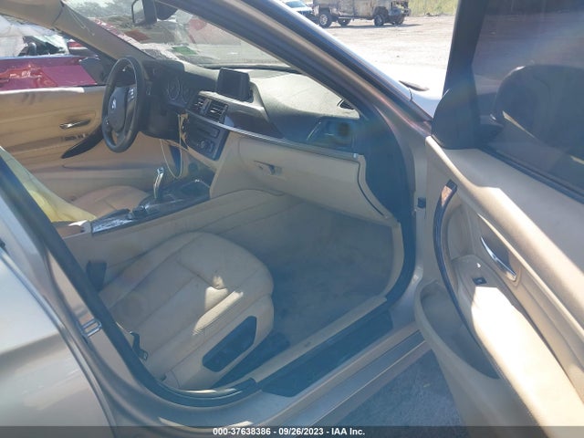 BMW 320i 2014 WBA3B1G54ENN90709 Image 5
