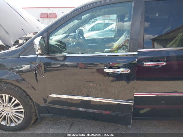 2C4RC1CG3ER237365 Chrysler Town & Country Touring-l